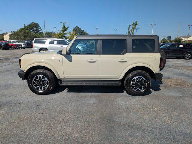new 2025 Ford Bronco car, priced at $50,076