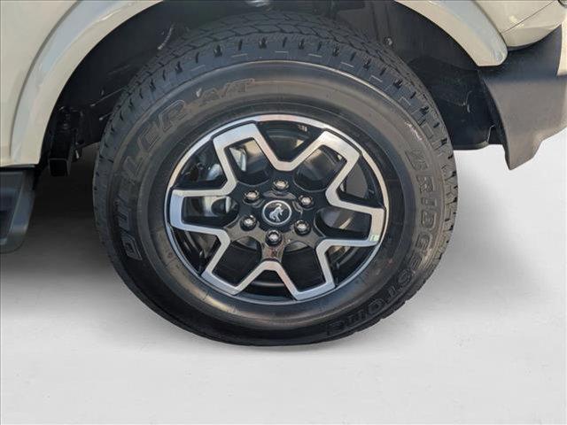new 2025 Ford Bronco car, priced at $48,978