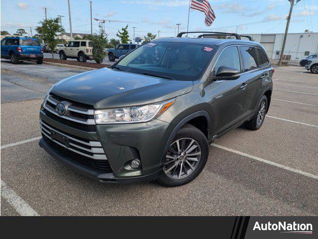 used 2018 Toyota Highlander Hybrid car, priced at $20,749
