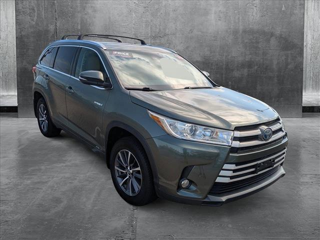 used 2018 Toyota Highlander Hybrid car, priced at $20,749