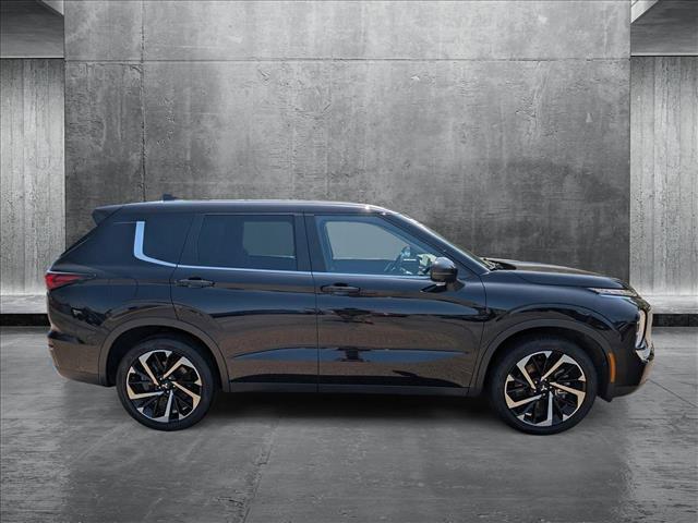 used 2023 Mitsubishi Outlander car, priced at $22,978
