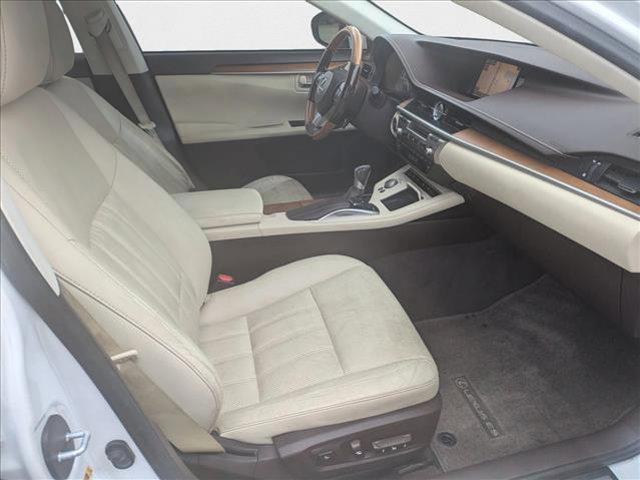 used 2016 Lexus ES 300h car, priced at $14,699