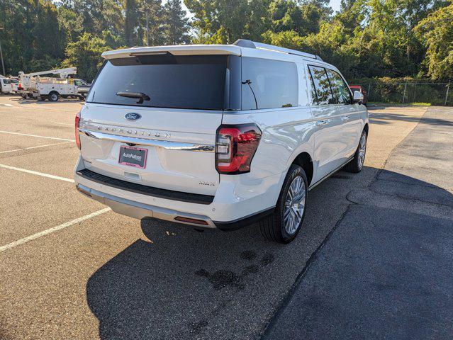 new 2024 Ford Expedition car, priced at $67,978