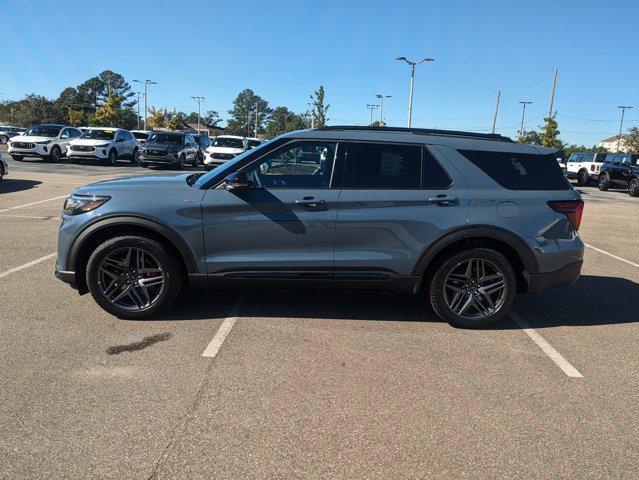 new 2025 Ford Explorer car, priced at $46,978