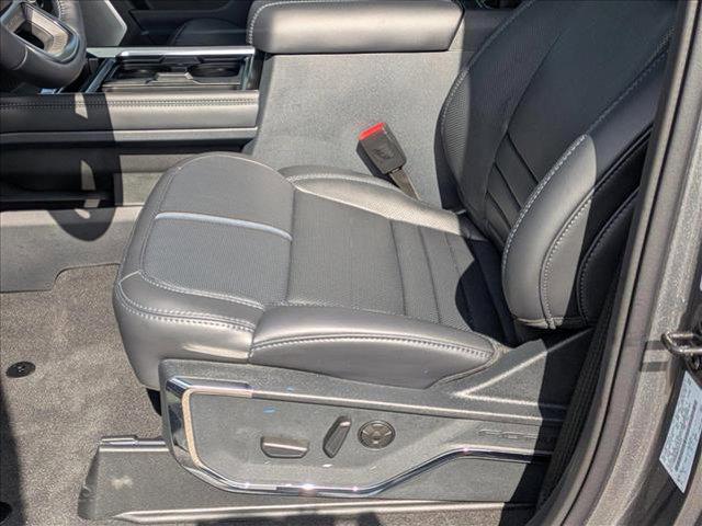 new 2025 Ford F-250 car, priced at $89,978