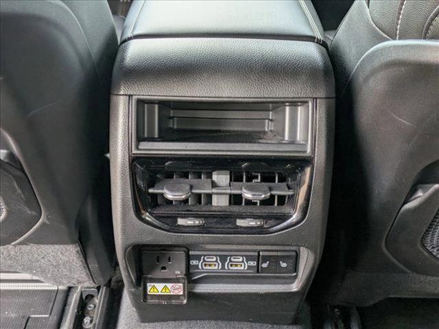 used 2025 Jeep Grand Cherokee car, priced at $39,994