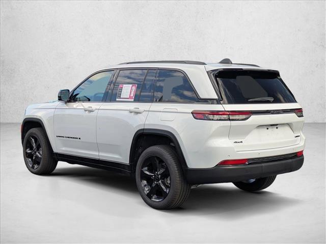 used 2025 Jeep Grand Cherokee car, priced at $39,994