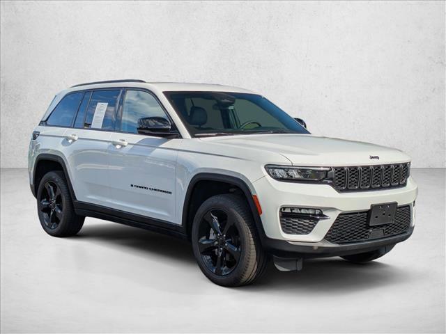 used 2025 Jeep Grand Cherokee car, priced at $39,994