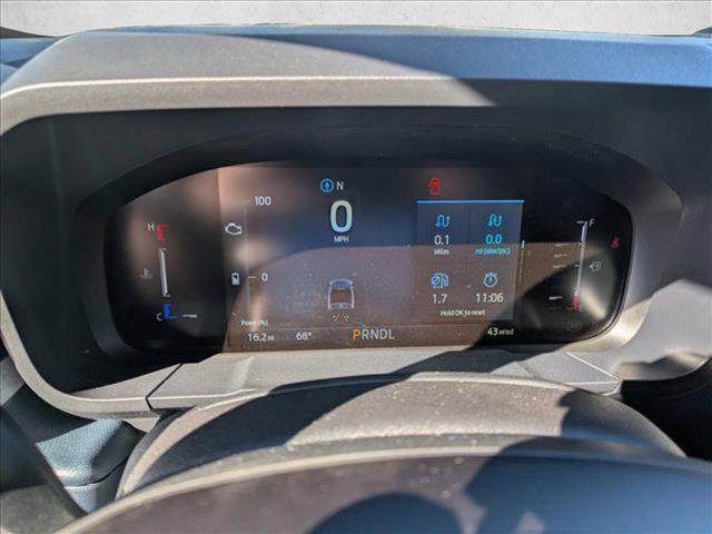 new 2025 Ford Maverick car, priced at $32,978