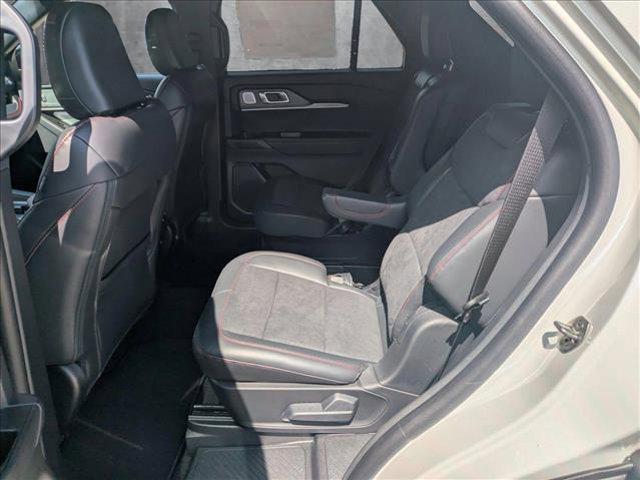 new 2025 Ford Explorer car, priced at $58,478