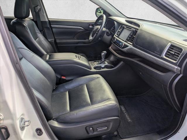 used 2017 Toyota Highlander car, priced at $17,999