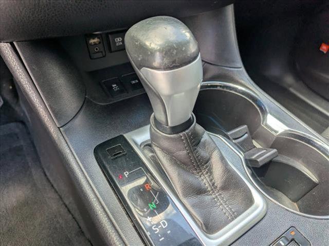 used 2017 Toyota Highlander car, priced at $17,999