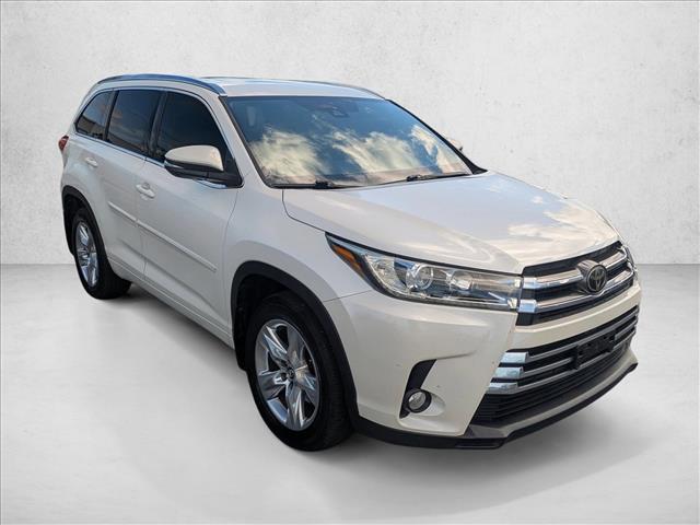 used 2017 Toyota Highlander car, priced at $17,999