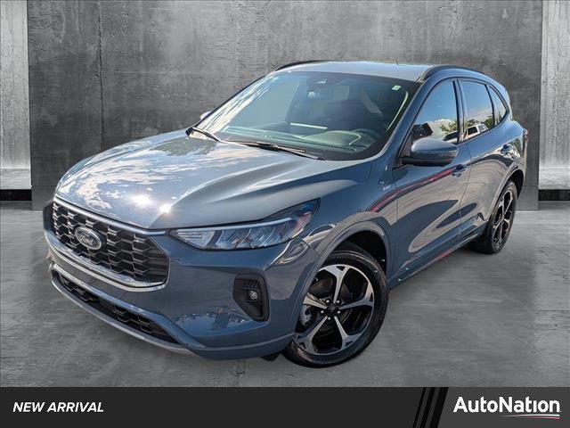 used 2023 Ford Escape car, priced at $26,999