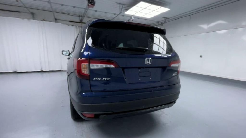 used 2022 Honda Pilot car, priced at $29,990