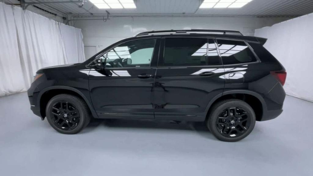 new 2025 Honda Passport car, priced at $48,365