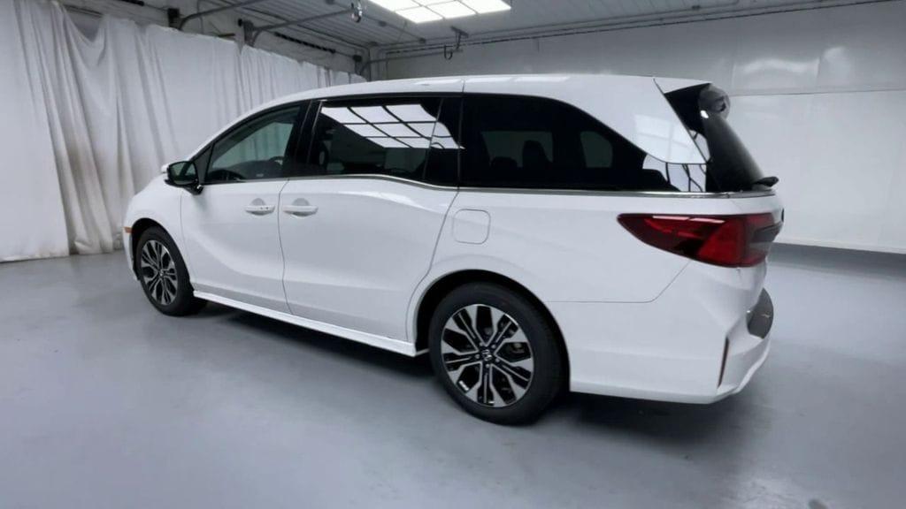 new 2025 Honda Odyssey car, priced at $51,230