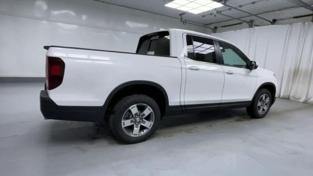 new 2024 Honda Ridgeline car, priced at $44,655