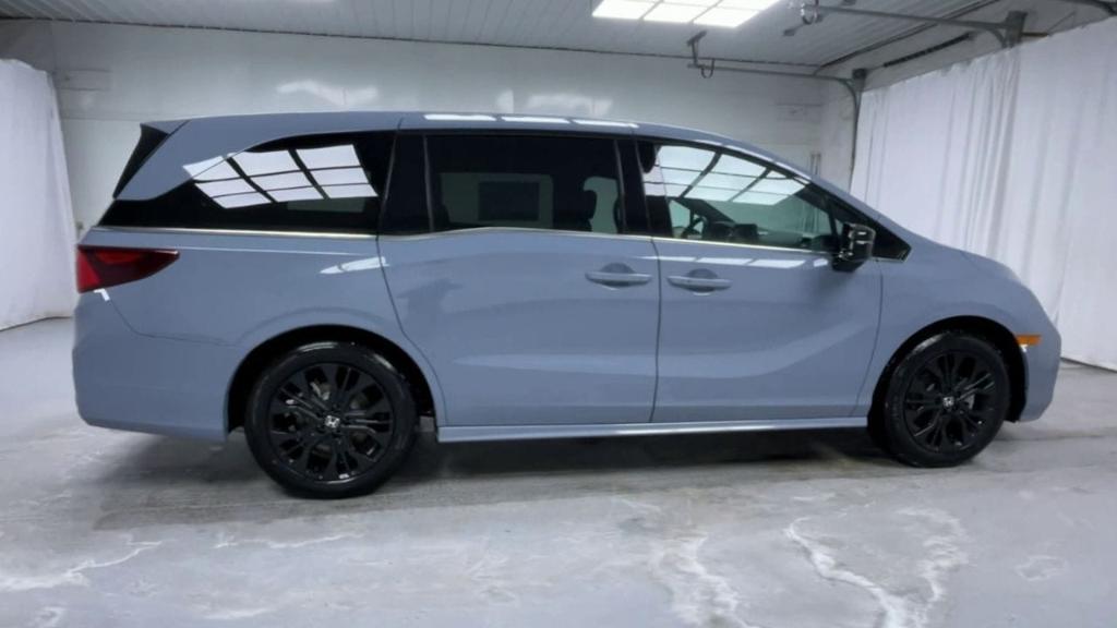 new 2025 Honda Odyssey car, priced at $42,965