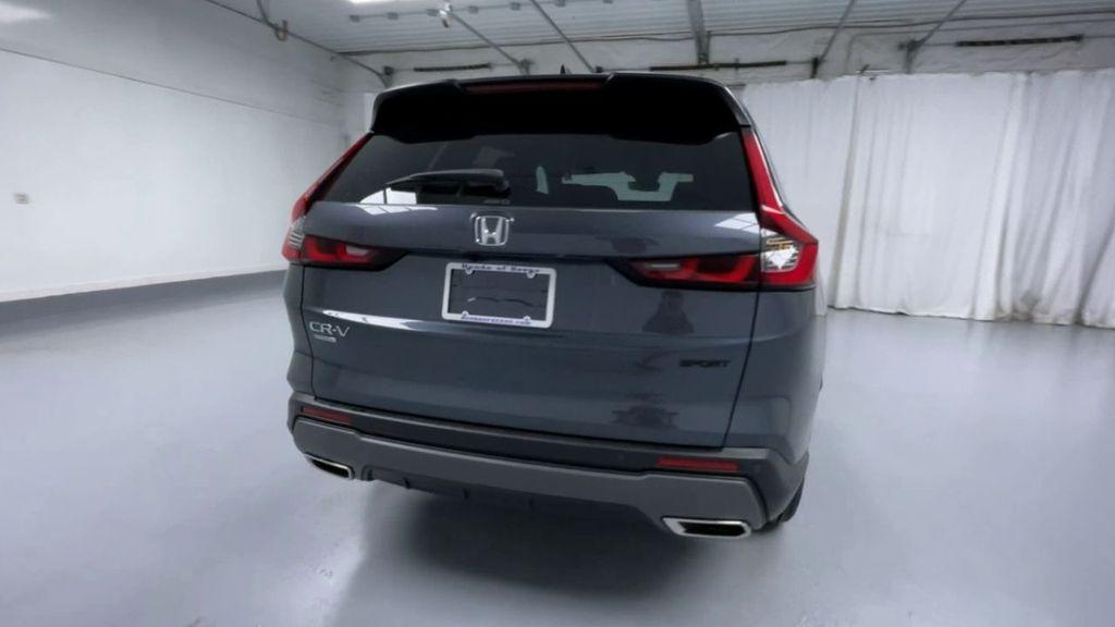 new 2025 Honda CR-V Hybrid car, priced at $39,750