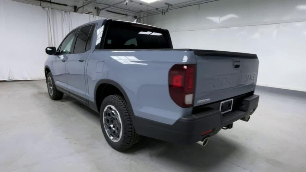 new 2024 Honda Ridgeline car, priced at $43,900