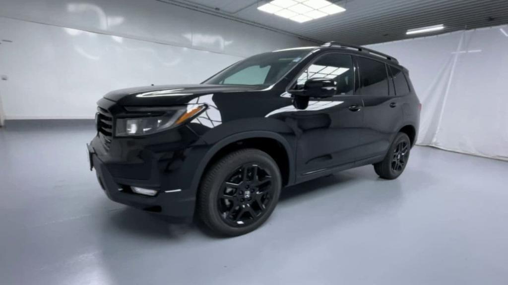 new 2025 Honda Passport car, priced at $48,365