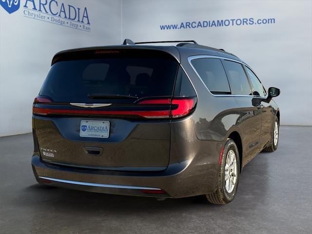 used 2022 Chrysler Pacifica car, priced at $25,005