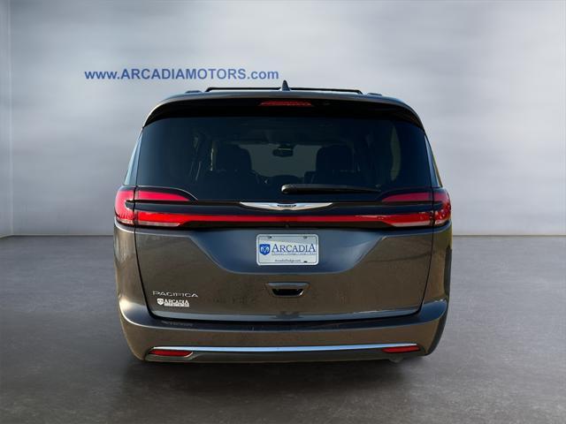 used 2022 Chrysler Pacifica car, priced at $25,005