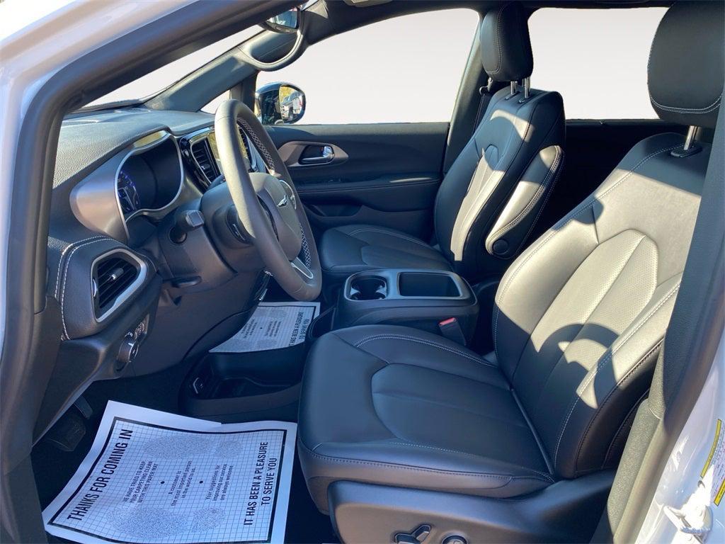 new 2026 Chrysler Pacifica car, priced at $43,750
