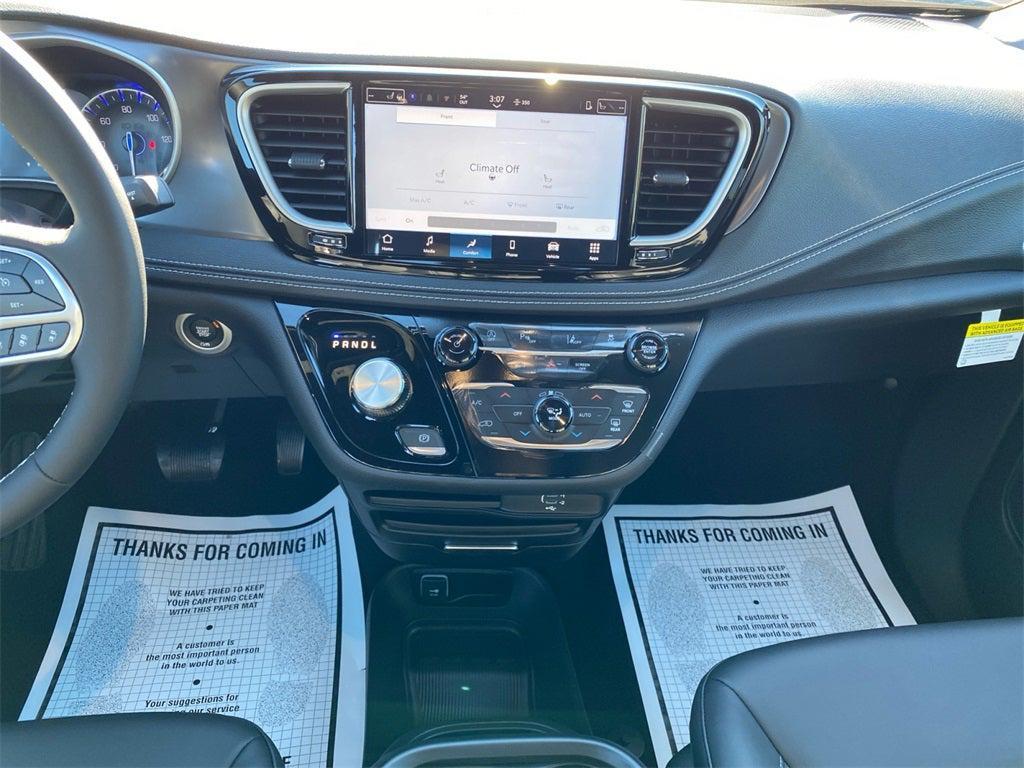 new 2026 Chrysler Pacifica car, priced at $43,750