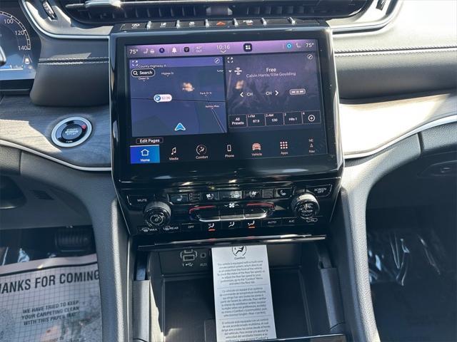 new 2025 Jeep Grand Cherokee L car, priced at $55,555