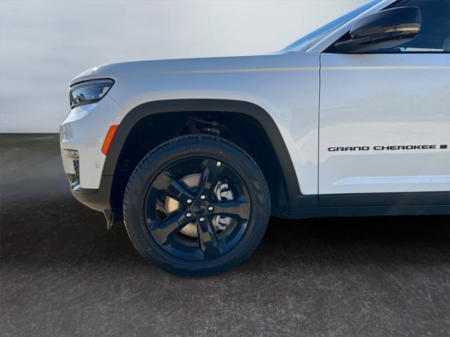 new 2025 Jeep Grand Cherokee L car, priced at $56,650