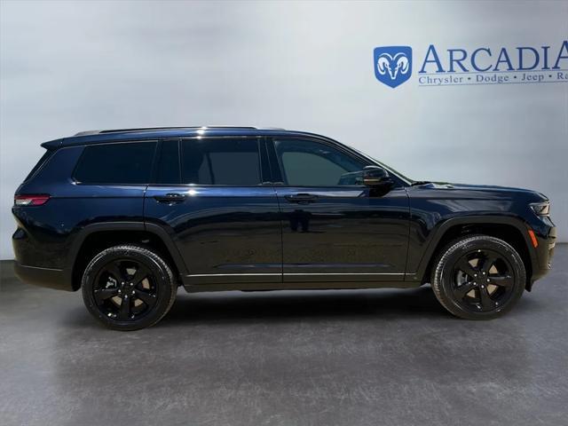 new 2024 Jeep Grand Cherokee L car, priced at $61,555