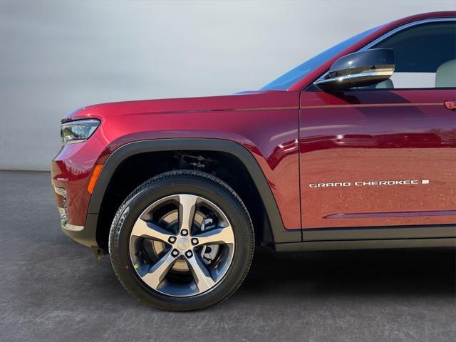 new 2024 Jeep Grand Cherokee L car, priced at $53,500