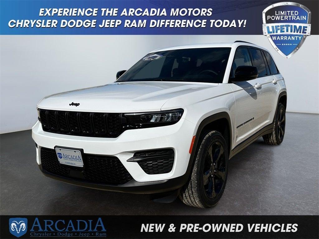 new 2025 Jeep Grand Cherokee car, priced at $43,950