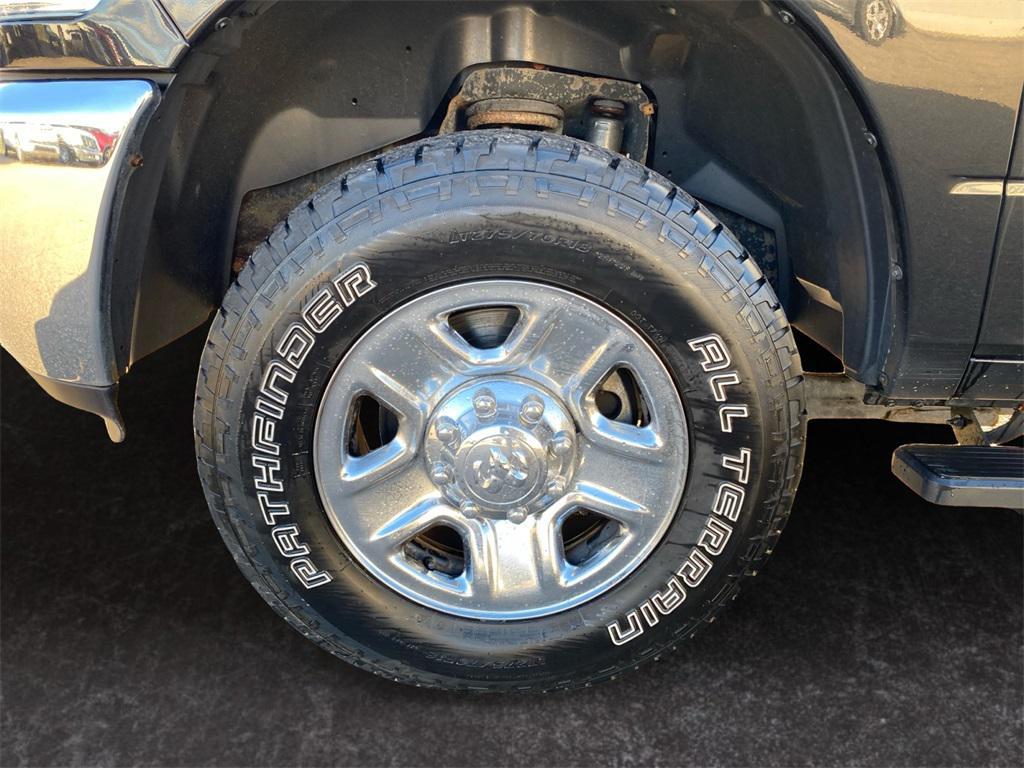 used 2018 Ram 2500 car, priced at $25,900