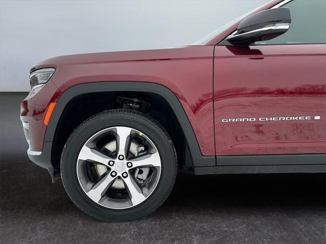 new 2025 Jeep Grand Cherokee L car, priced at $49,200