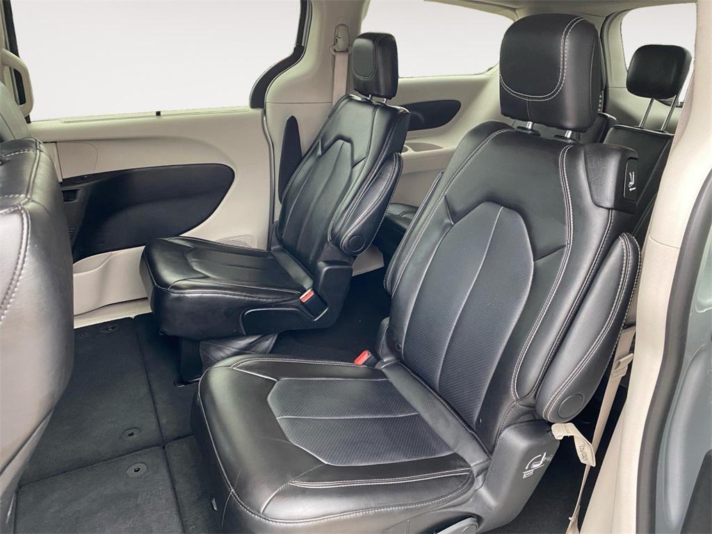 used 2024 Chrysler Pacifica car, priced at $29,700