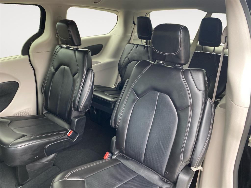 used 2024 Chrysler Pacifica car, priced at $29,999