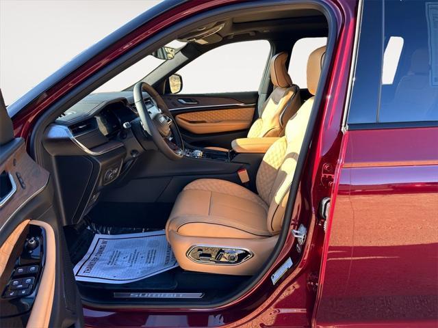 new 2025 Jeep Grand Cherokee L car, priced at $62,975