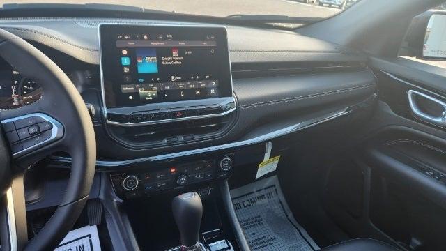 new 2024 Jeep Compass car, priced at $35,900