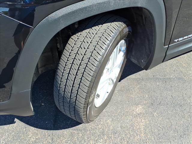 used 2022 GMC Terrain car, priced at $26,995