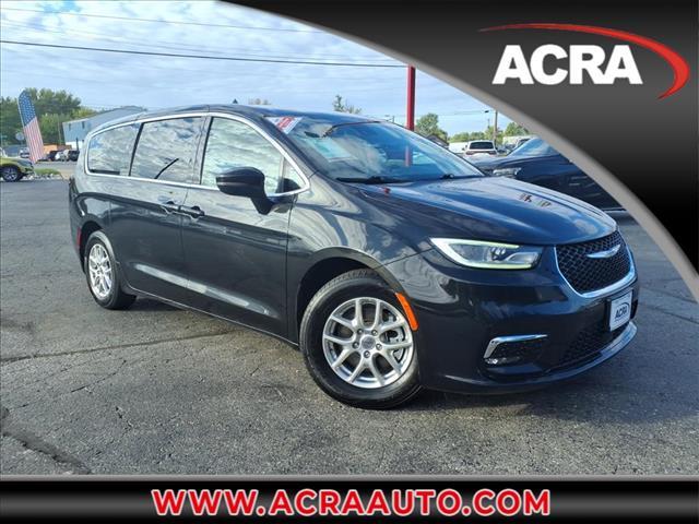 used 2023 Chrysler Pacifica car, priced at $24,477
