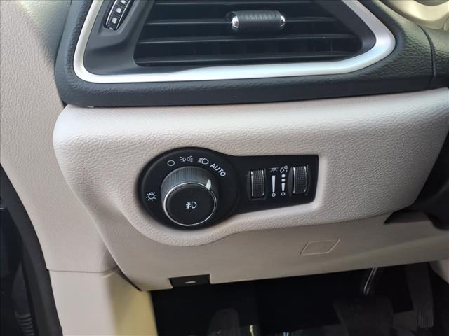 used 2023 Chrysler Pacifica car, priced at $24,477