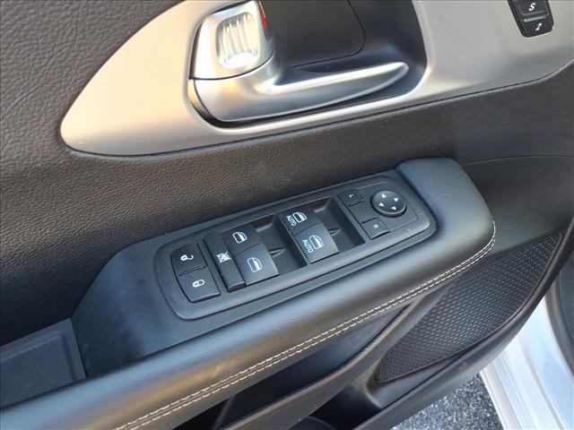 used 2023 Chrysler Pacifica car, priced at $17,995