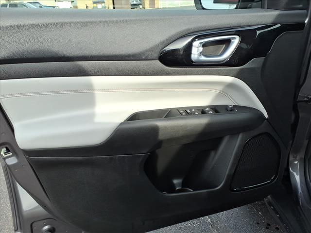 used 2024 Jeep Compass car, priced at $27,995