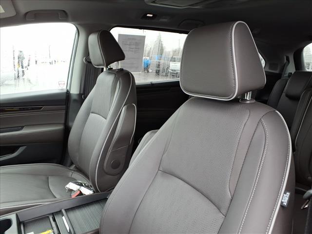 used 2024 Honda Odyssey car, priced at $41,995