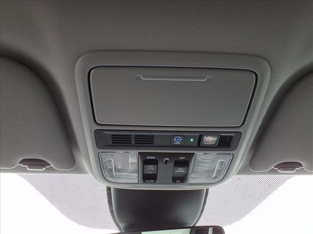 used 2024 Honda Odyssey car, priced at $41,995