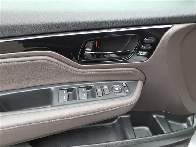 used 2024 Honda Odyssey car, priced at $41,995