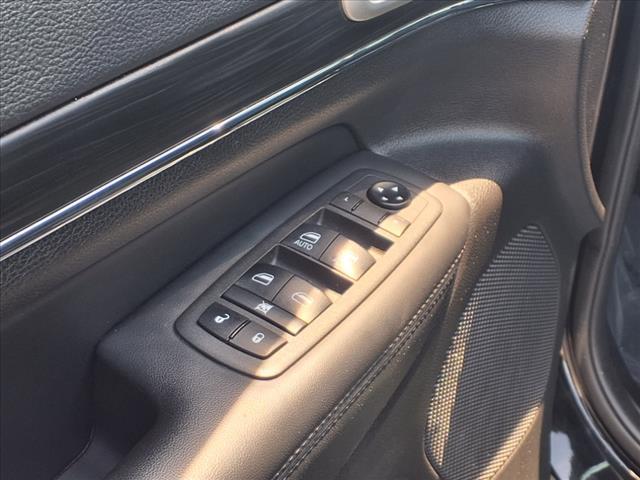 used 2021 Jeep Grand Cherokee car, priced at $29,995